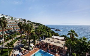 محوطه هتل محوطه هتل