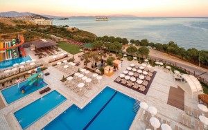 محوطه هتل محوطه هتل