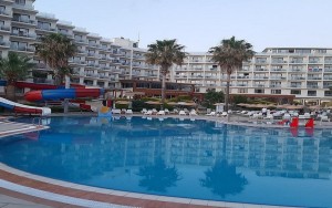 محوطه هتل محوطه هتل