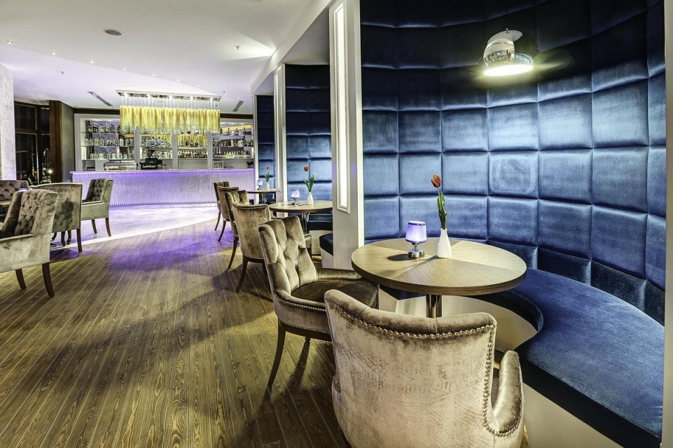 رستوران رستوران