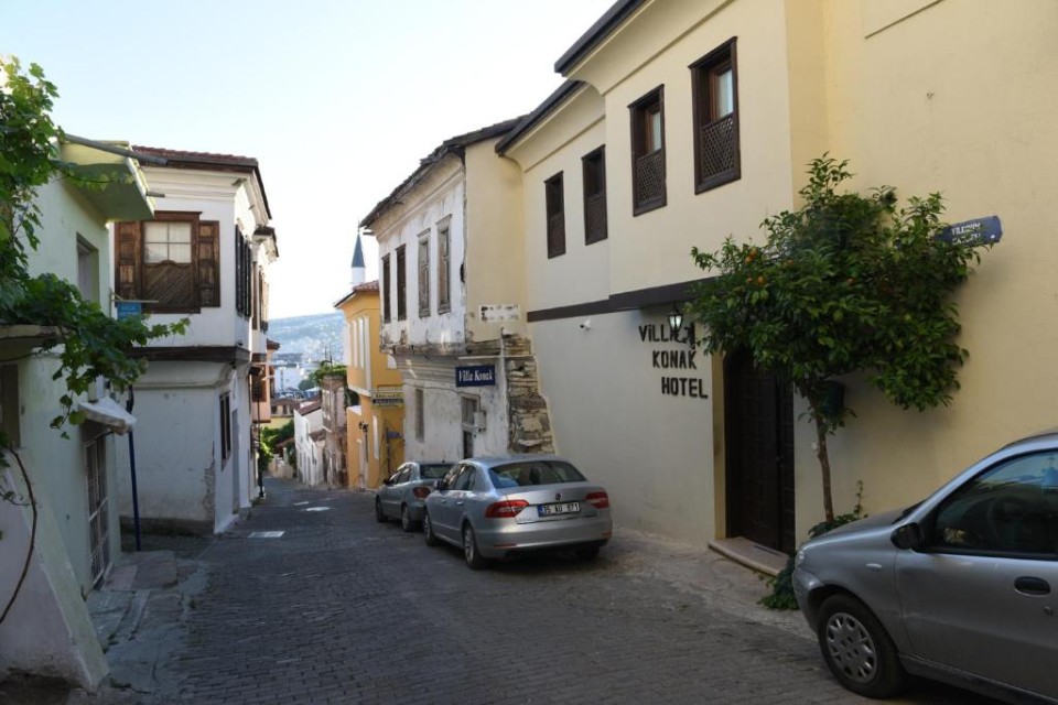 محوطه هتل محوطه هتل