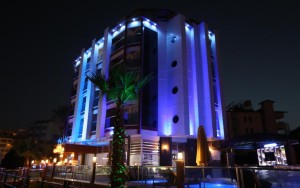 محوطه هتل محوطه هتل