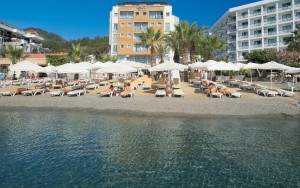 محوطه هتل محوطه هتل