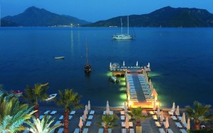 محوطه هتل محوطه هتل