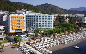 محوطه هتل محوطه هتل