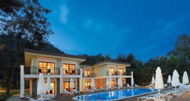 هتل Fortezza Beach Resort مارماریس