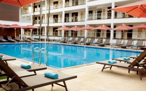 محوطه هتل محوطه هتل