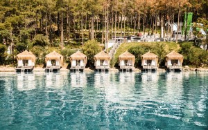 محوطه هتل محوطه هتل