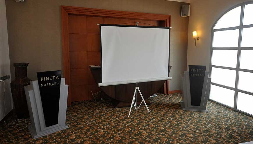 اتاق کنفرانس