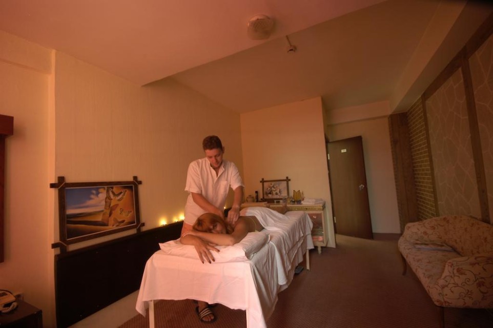 ماساژ ماساژ