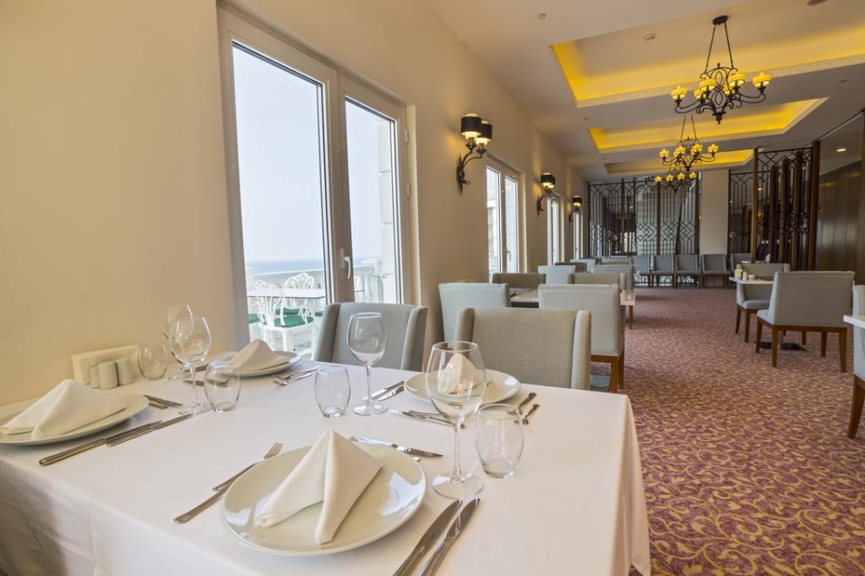 رستوران رستوران