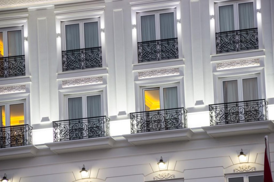 نمای هتل نمای هتل