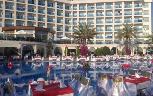 محوطه هتل محوطه هتل