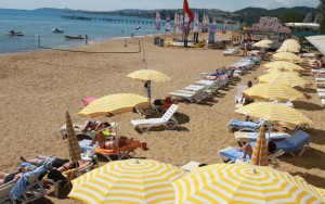 محوطه هتل محوطه هتل