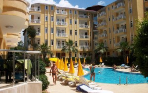 محوطه هتل محوطه هتل