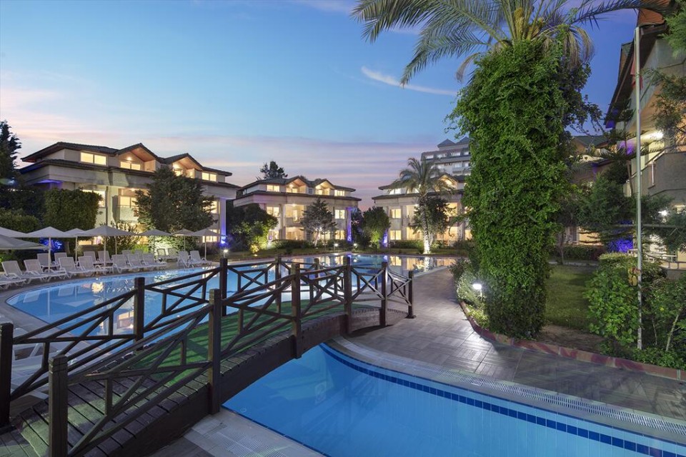 استخر استخر