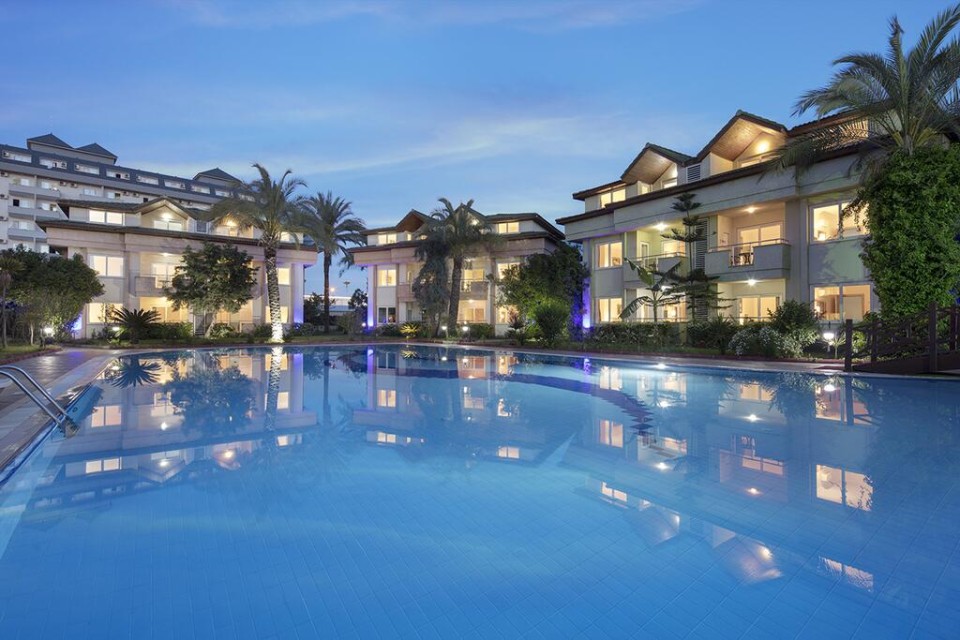 استخر استخر