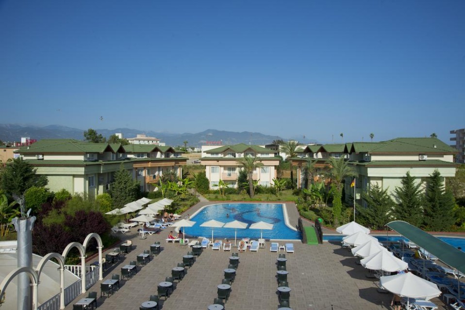 استخر استخر