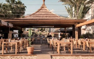 محوطه هتل محوطه هتل