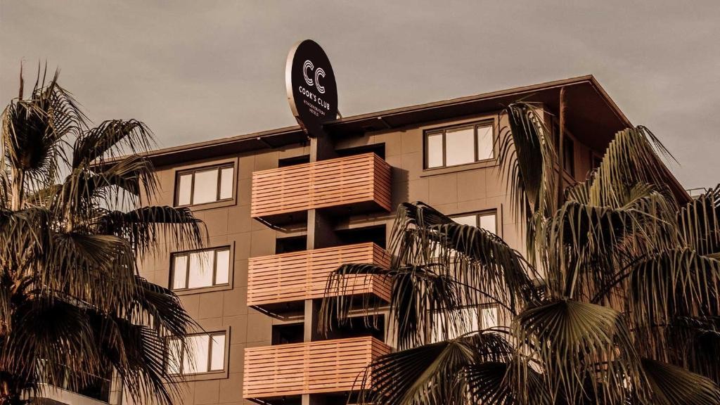 محوطه هتل محوطه هتل