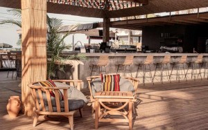 محوطه هتل محوطه هتل