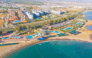 محوطه هتل محوطه هتل