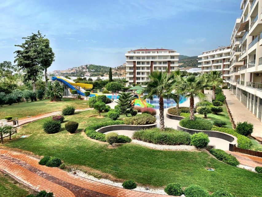 محوطه هتل محوطه هتل