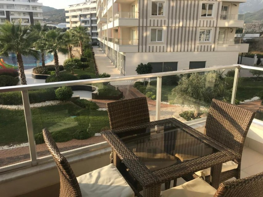 محوطه هتل محوطه هتل