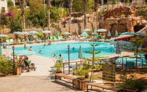 محوطه هتل محوطه هتل