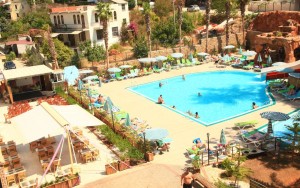 محوطه هتل محوطه هتل