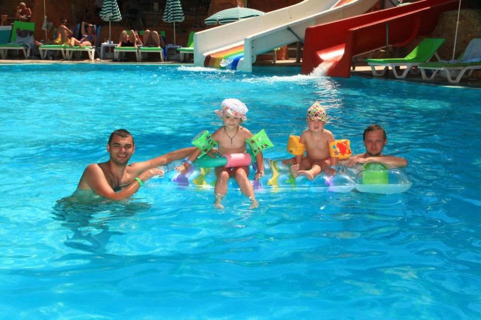 محوطه هتل محوطه هتل