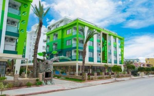 محوطه هتل محوطه هتل