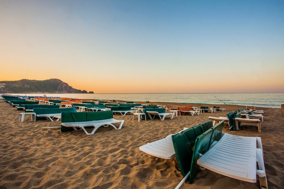 محوطه هتل محوطه هتل