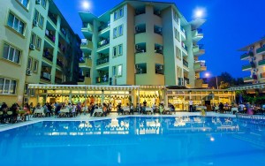 محوطه هتل محوطه هتل