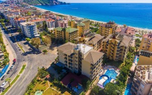 محوطه هتل محوطه هتل