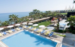 محوطه هتل محوطه هتل