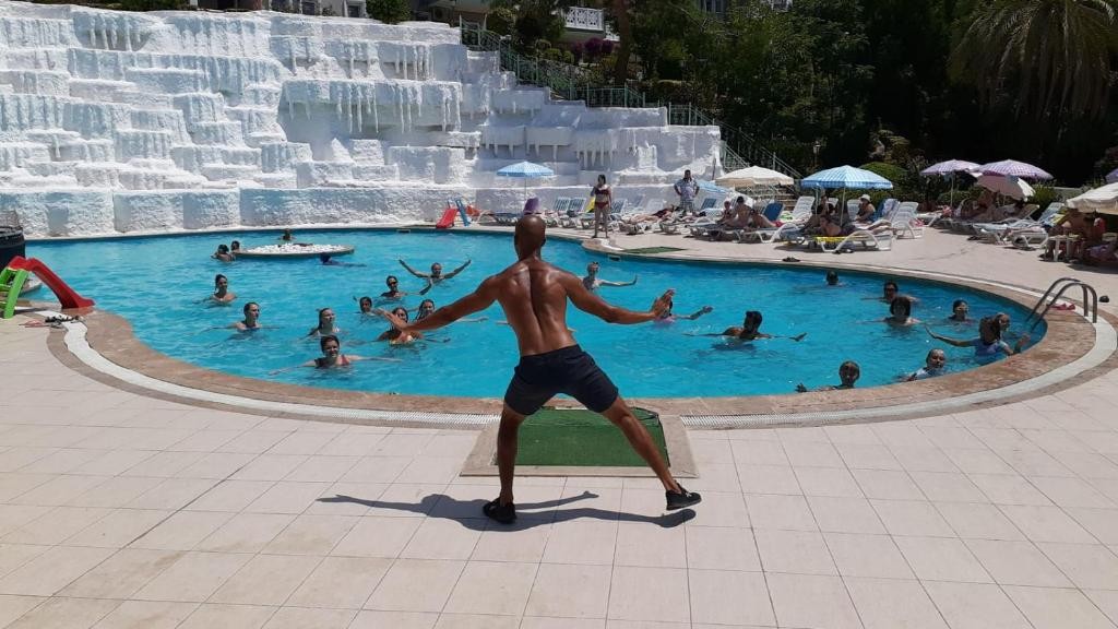 ویو هتل ویو هتل