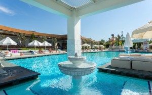 محوطه هتل محوطه هتل