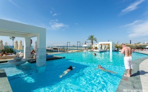 محوطه هتل محوطه هتل