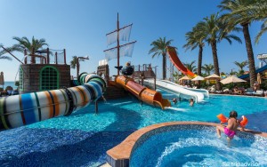 محوطه هتل محوطه هتل