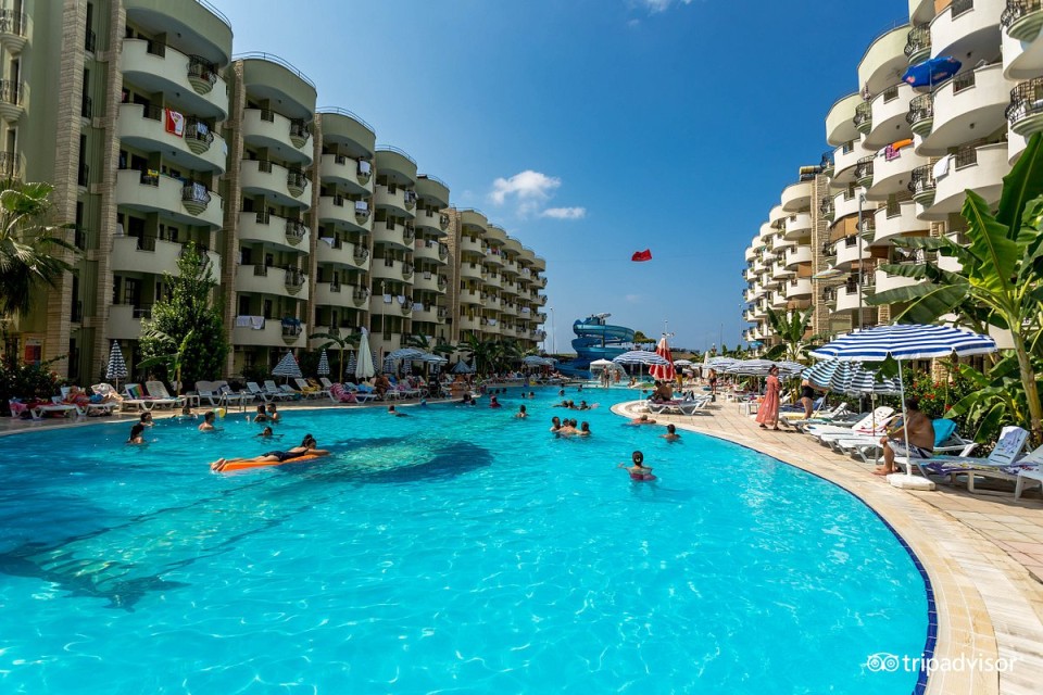 استخر استخر