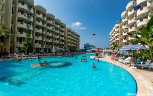 استخر استخر