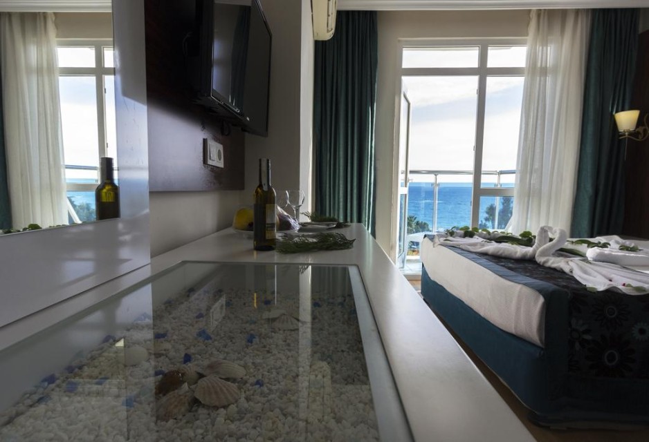 hotels-turkey-alanya-Maya-World-165372638-26ba2c9637d85cfabc7a35aea816c669.jpg