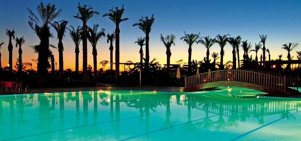 استخر استخر