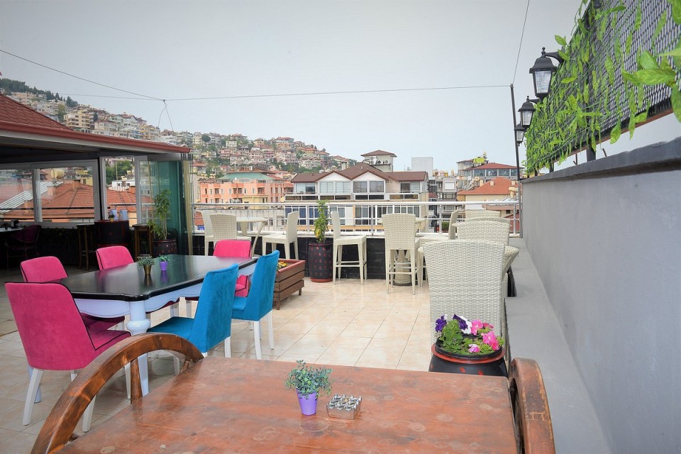 محوطه هتل محوطه هتل