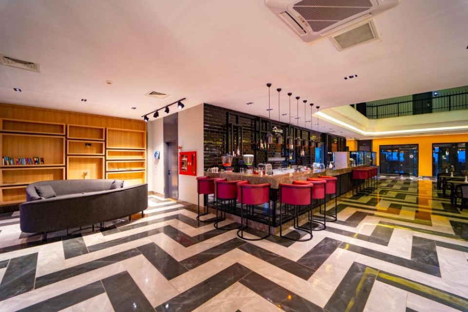 رستوران رستوران