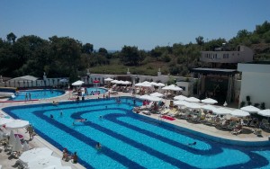 محوطه هتل محوطه هتل