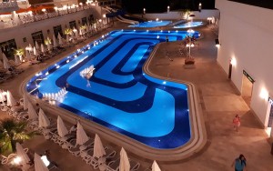 محوطه هتل محوطه هتل