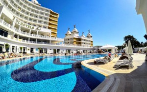 محوطه هتل محوطه هتل