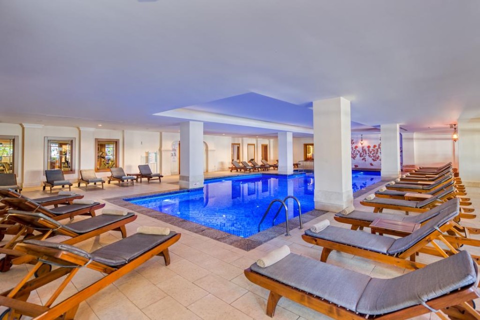 استخر استخر